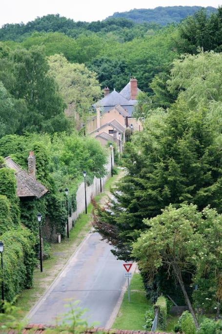 Le Nid De Rochefort Exteriör bild